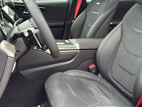 New 2026 Mercedes-Benz GLC 43 AMG 4MATIC image 28