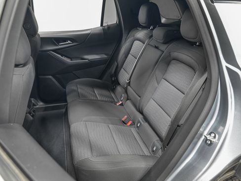 Used 2025 Chevrolet Equinox LT w/ Safety and Technology Package FWD image 26
