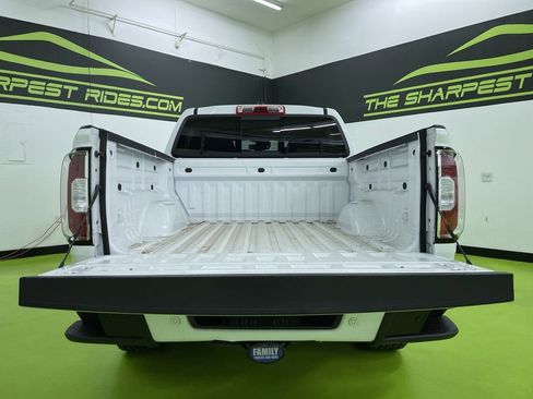 Used 2021 GMC Canyon AT4 w/ Driver Alert Package image 9