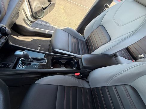 Certified 2023 Nissan Kicks SR w/ SR Premium Package image 15