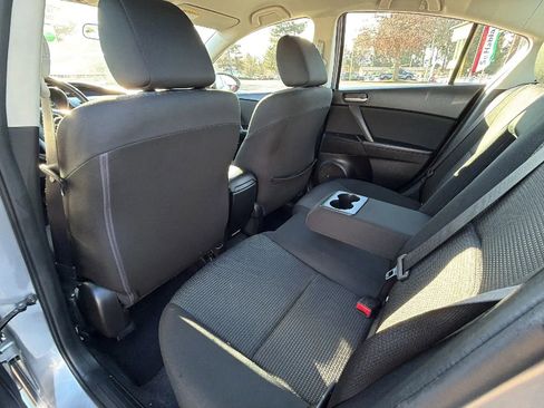 Used 2012 MAZDA MAZDA3 i Touring image 8