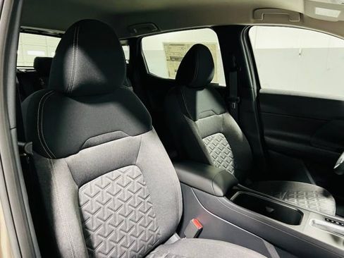 New 2026 Nissan Kicks SV FWD image 31
