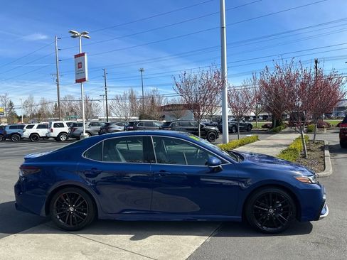 Used 2024 Toyota Camry XSE w/ Navigation Package image 6