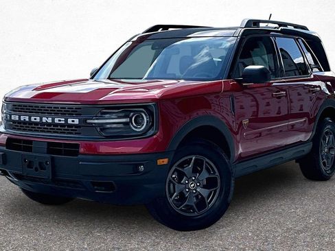 Used 2021 Ford Bronco Sport Badlands w/ Badlands Package AWD/4WD image 4