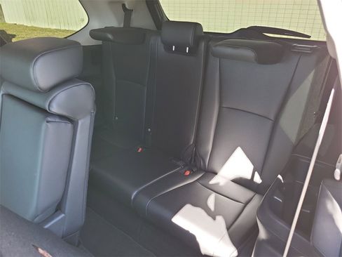 Used 2024 Toyota Grand Highlander XLE image 24