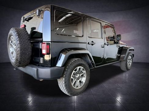Used 2013 Jeep Wrangler Unlimited Rubicon w/ Connectivity Group AWD/4WD image 11