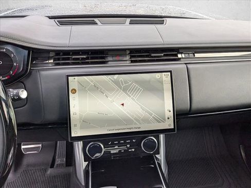 Certified 2023 Land Rover Range Rover Autobiography image 15