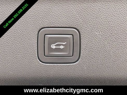 Used 2025 Chevrolet Tahoe Z71 AWD/4WD image 15