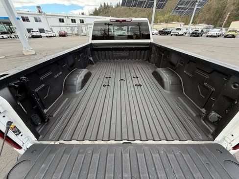 Used 2022 Chevrolet Silverado 3500 High Country w/ Safety Package II AWD/4WD image 13