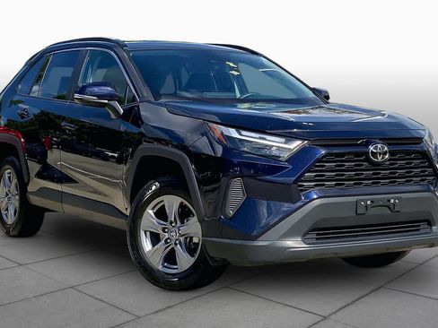 Used 2024 Toyota RAV4 XLE AWD/4WD image 3