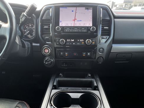 Used 2023 Nissan Titan PRO-4X w/ Pro-4x Convenience Package image 17