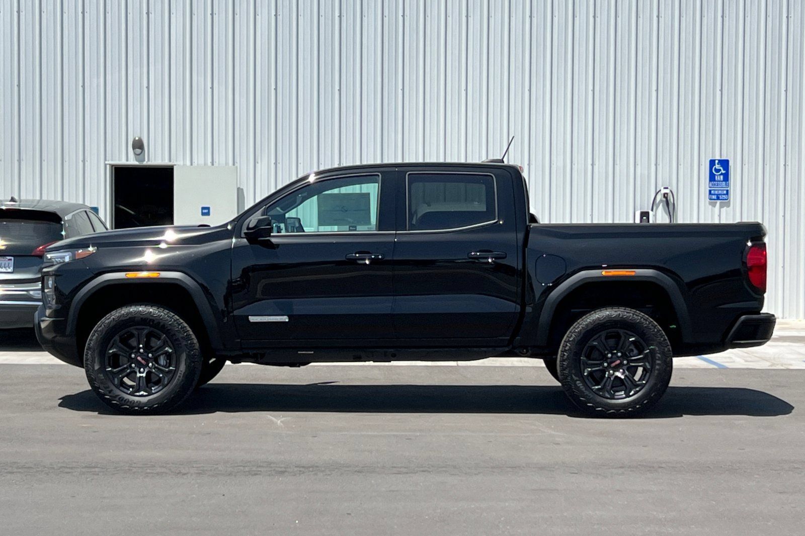 New 2025 GMC Canyon Elevation w/ Convenience Package RWD image 8