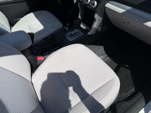 Used 2017 Subaru Forester 2.5i Premium AWD/4WD image 29