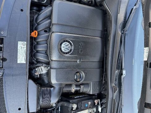Used 2011 Volkswagen Jetta SE FWD image 19