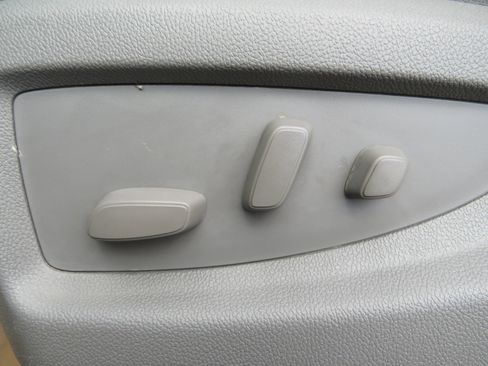 Used 2015 GMC Sierra 3500 SLT image 34