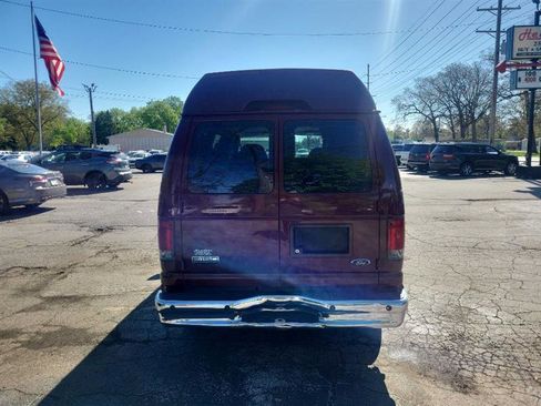 Used 2008 Ford E-150 and Econoline 150 Wagon RWD image 10