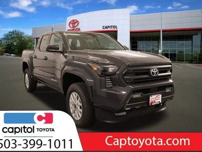 New 2025 Toyota Tacoma SR5