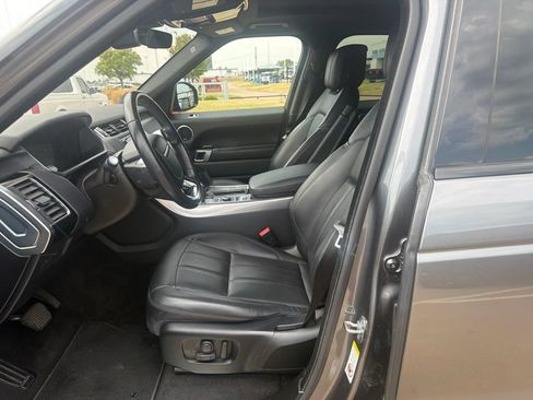 Used 2018 Land Rover Range Rover Sport HSE AWD/4WD image 5