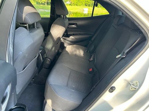 Used 2019 Toyota Corolla SE FWD image 14