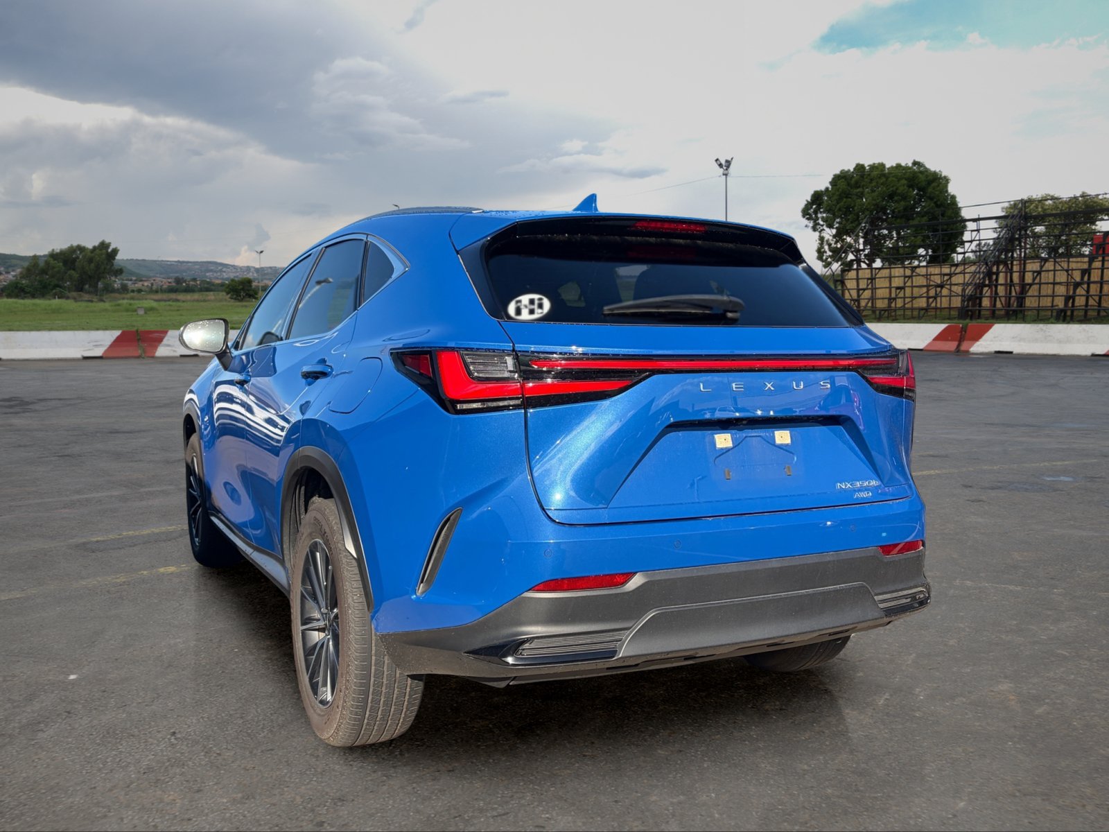 Used 2022 Lexus NX 350h AWD image 5