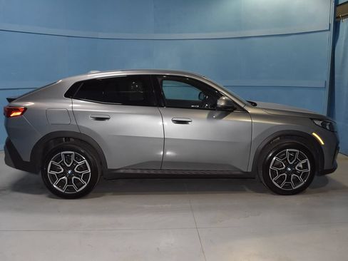 Used 2025 BMW X2 xDrive28i w/ Technology Package AWD/4WD image 19