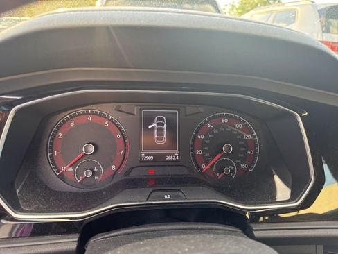 Used 2019 Volkswagen Jetta GLI FWD image 8