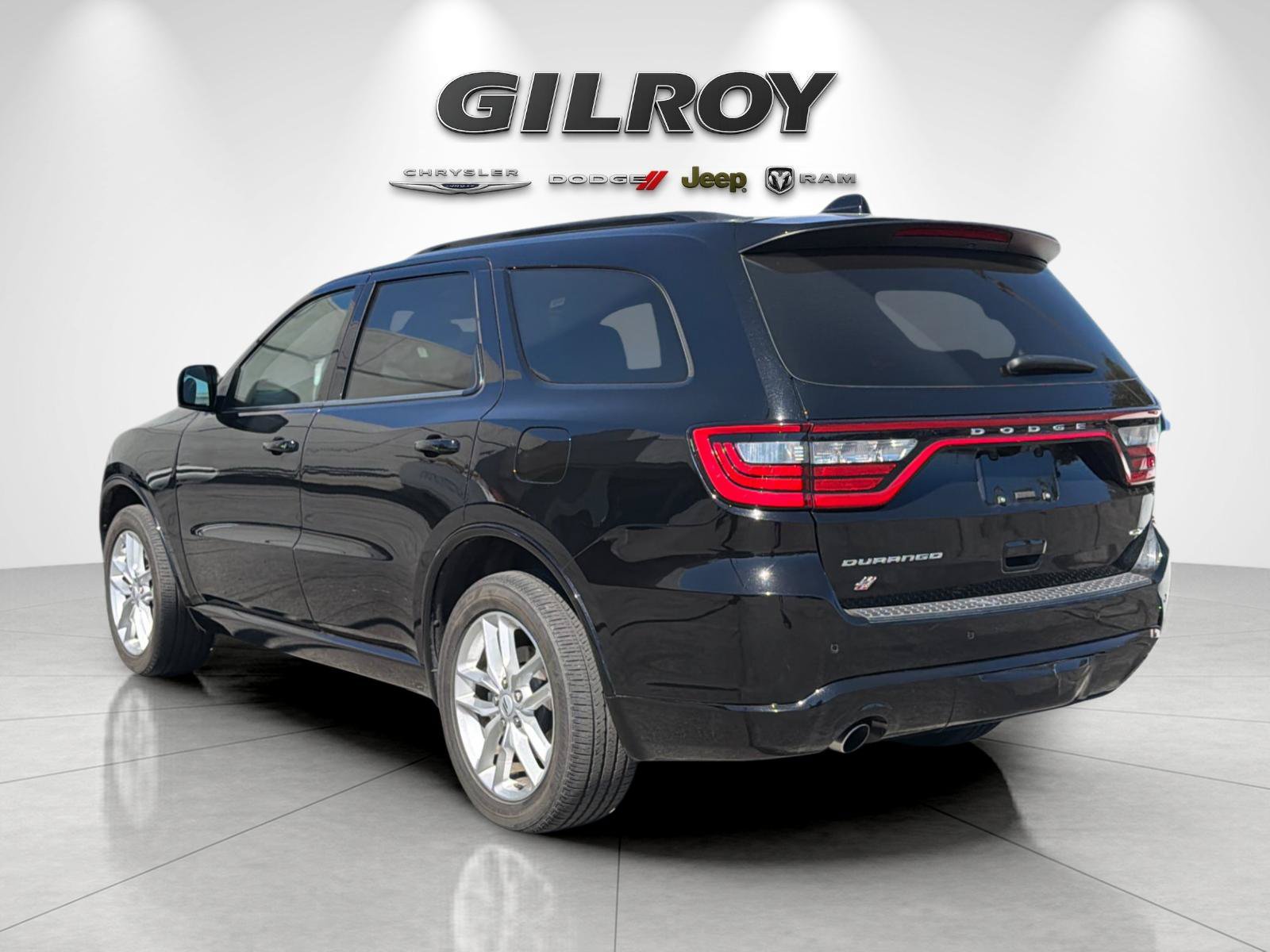 Used 2025 Dodge Durango GT AWD/4WD image 2