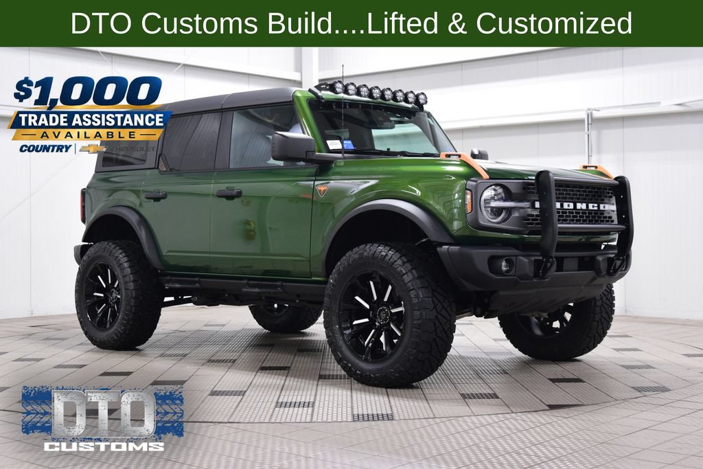 Used 2025 Ford Bronco Badlands AWD/4WD image 1