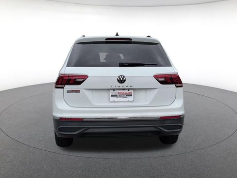 Used 2022 Volkswagen Tiguan S FWD image 8