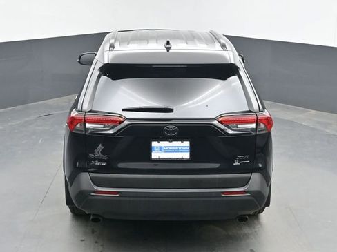 Used 2020 Toyota RAV4 XLE FWD image 35