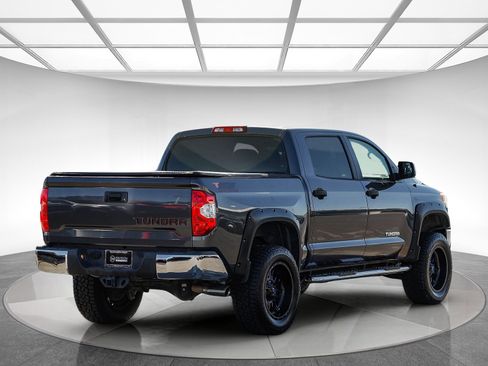 Used 2016 Toyota Tundra SR5 image 4