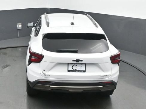 Used 2025 Chevrolet Trax ACTIV FWD image 40