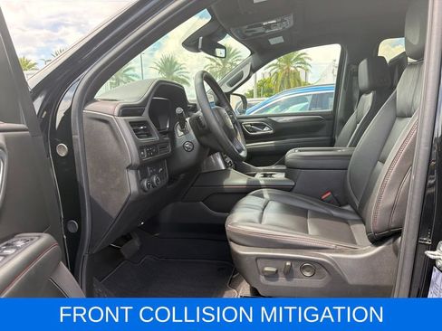 Used 2024 Chevrolet Suburban RST w/ Luxury Package RWD image 7