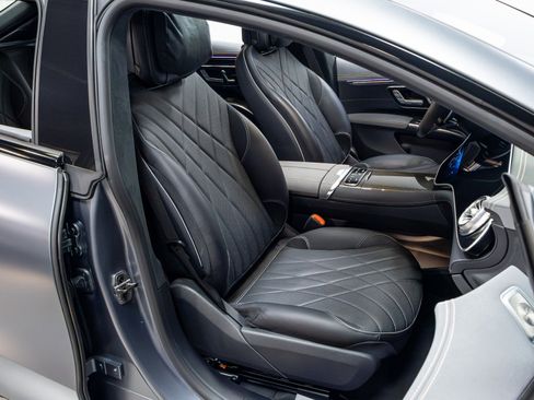 Used 2023 Mercedes-Benz EQS AMG 4MATIC image 24