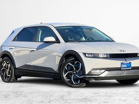 Certified 2024 Hyundai Ioniq 5 SEL image 1