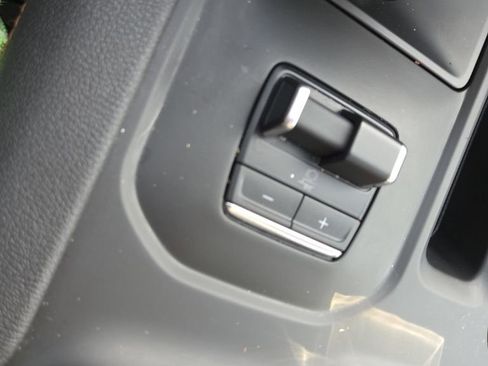 Used 2023 GMC Sierra 1500 AT4 w/ AT4 Premium Package image 32