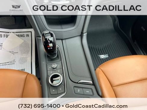 Certified 2025 Cadillac XT5 Premium Luxury w/ LPO, Floor Liner Package AWD/4WD image 25