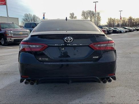 Used 2022 Toyota Camry XSE image 6