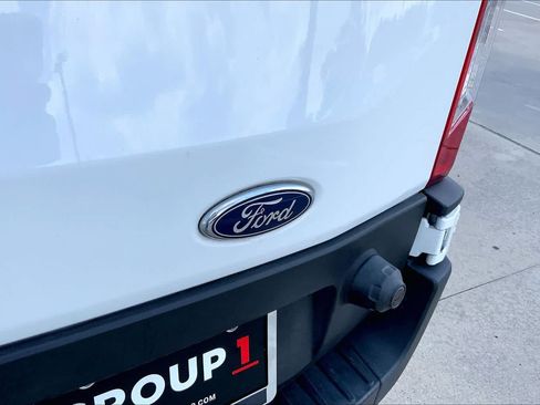 Used 2024 Ford Transit 250 148 Medium Roof RWD image 10
