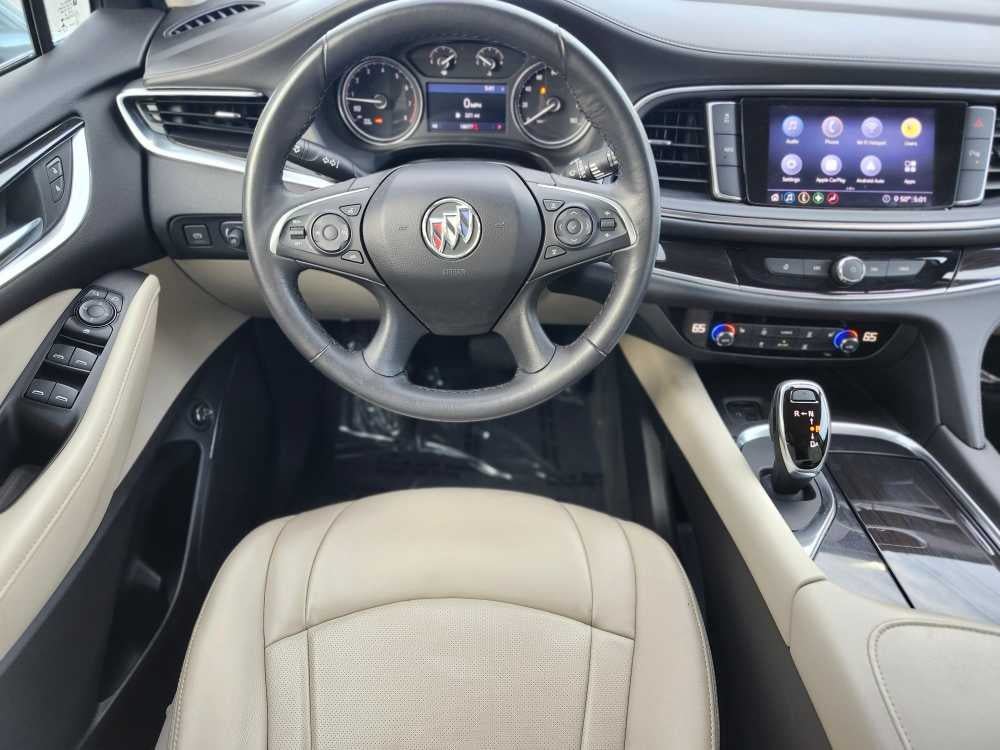 Used 2020 Buick Enclave Essence AWD/4WD image 12