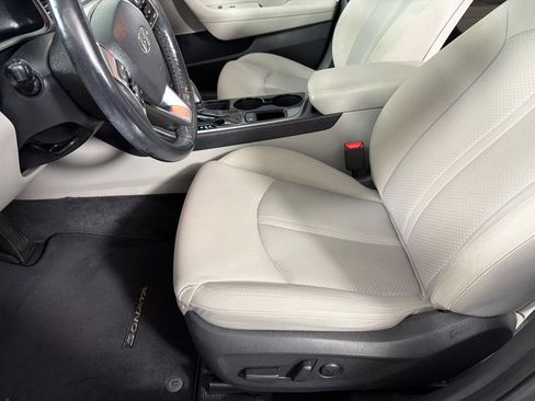 Used 2019 Hyundai Sonata SEL FWD image 11