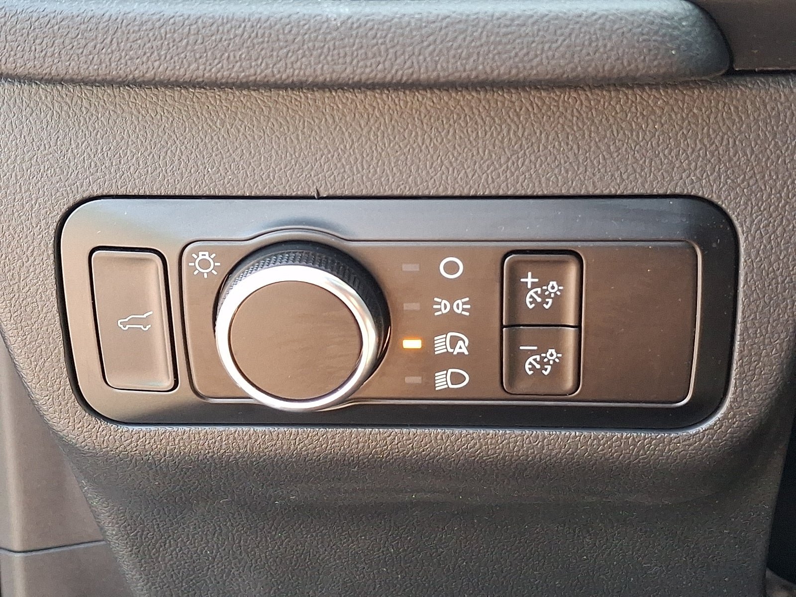 Used 2024 Ford Escape ST-Line w/ Tech Pack #1 AWD/4WD image 25