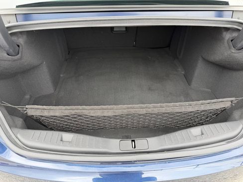 Used 2017 Lincoln MKZ Reserve FWD image 19