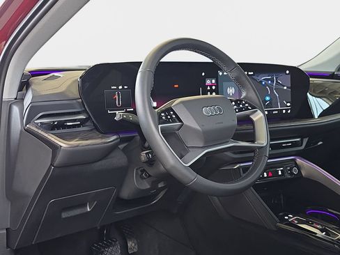 Used 2025 Audi Q5 Premium Plus w/ Premium Plus AWD/4WD image 19