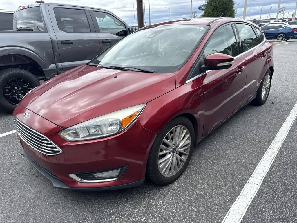 Used 2016 Ford Focus Titanium FWD image 1