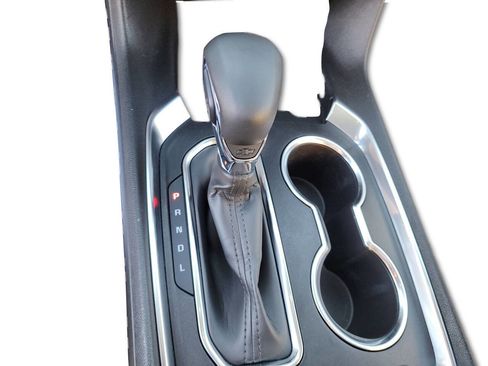 Used 2023 Chevrolet Traverse Premier image 42