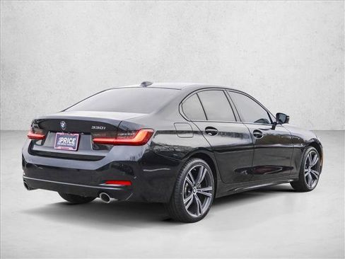Used 2023 BMW 330i xDrive Sedan w/ Driving Assistance Package image 5