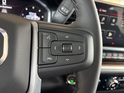 New 2026 GMC Sierra 1500 Elevation image 24