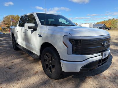 New 2025 Ford F150 Lightning Lariat