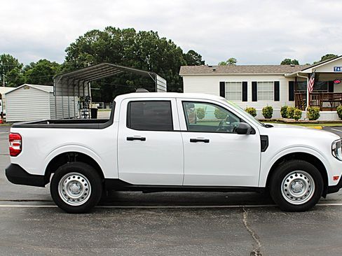 Used 2025 Ford Maverick XL w/ Equipment Group 102A AWD/4WD image 7